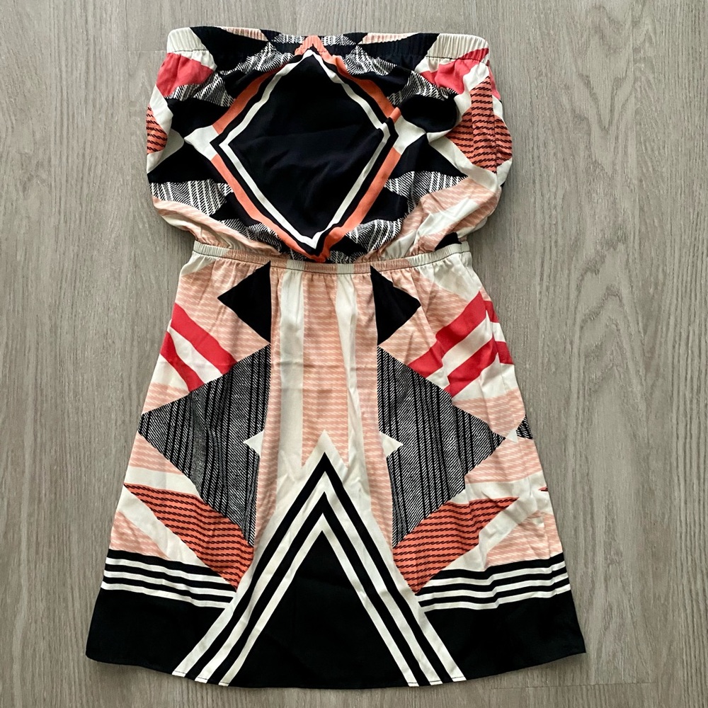 Express Dress - Picture 2 of 2